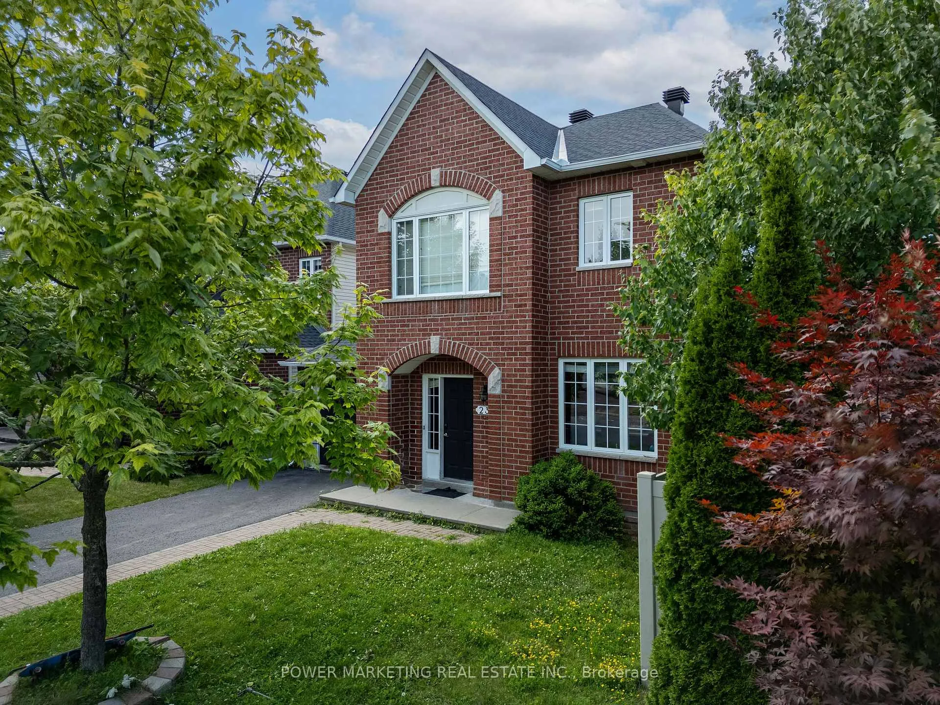 Photo 1 of 2316 Longwater Street, Ottawa, Chapel Hill South - Orleans Village — HOMEH
