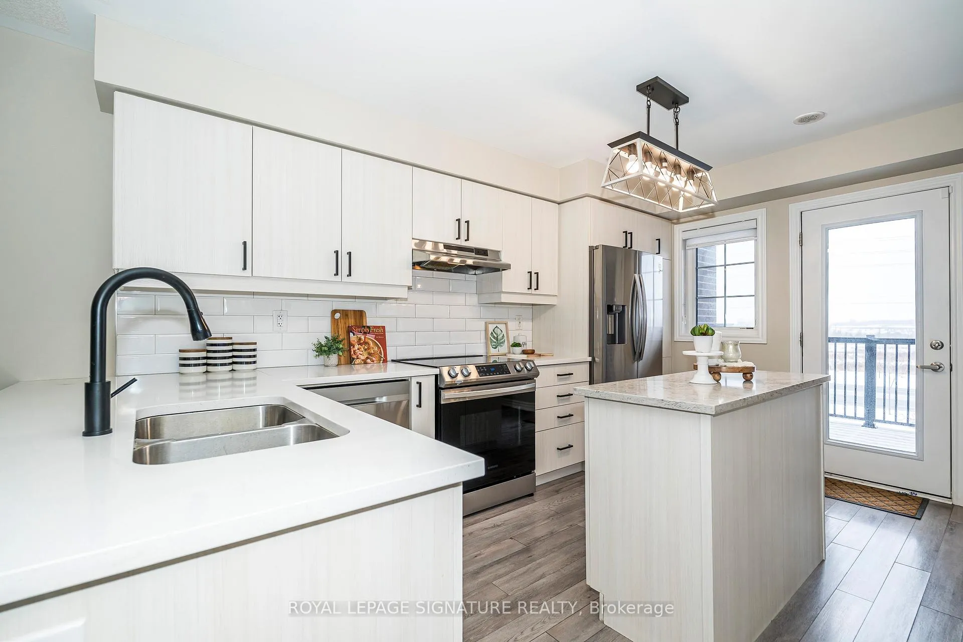 Photo 17 of 82 Lockyer Drive, Whitby, Rural Whitby — HOMEH