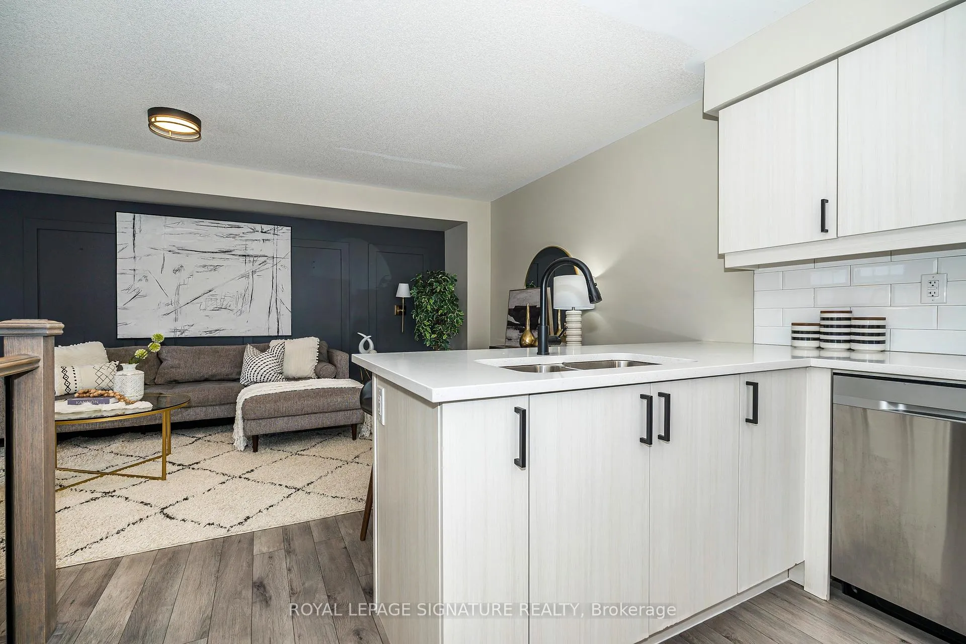 Photo 18 of 82 Lockyer Drive, Whitby, Rural Whitby — HOMEH