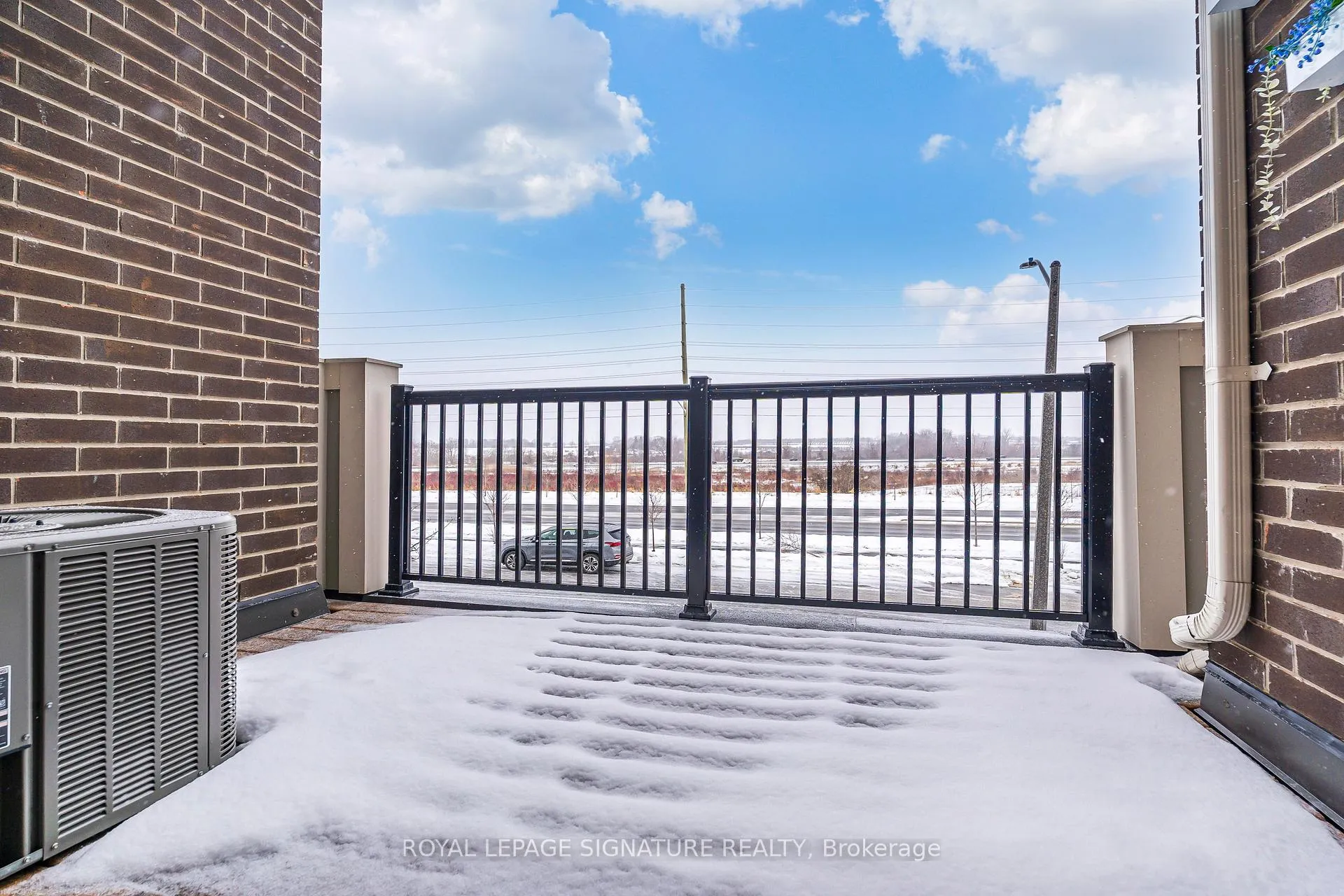 Photo 23 of 82 Lockyer Drive, Whitby, Rural Whitby — HOMEH