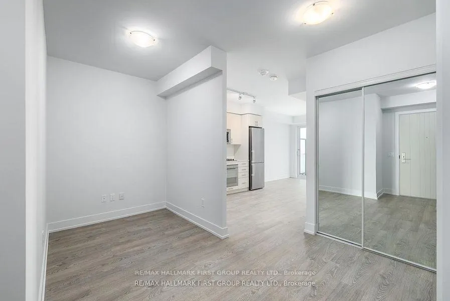Photo 6 of Unit 1513, 2550 Simcoe Street N, Oshawa, Windfields — HOMEH