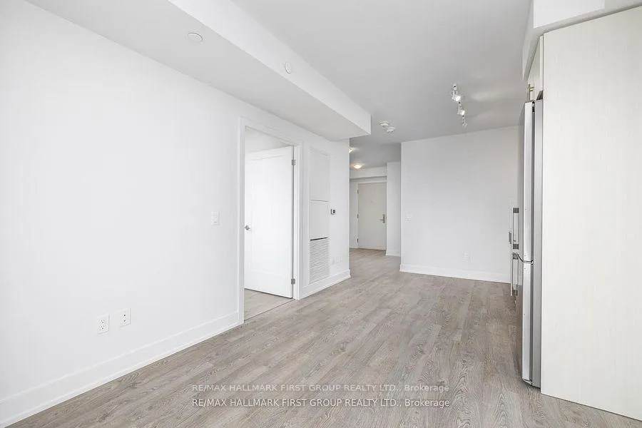 Photo 16 of Unit 1513, 2550 Simcoe Street N, Oshawa, Windfields — HOMEH