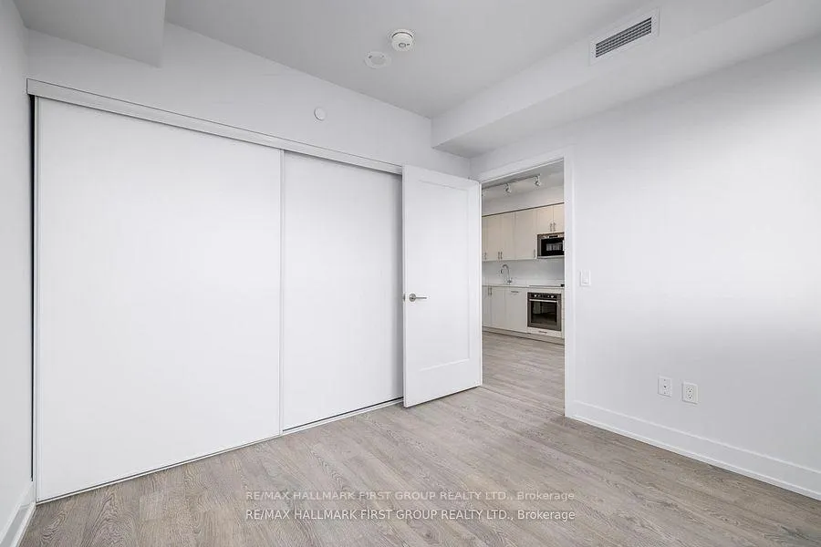Photo 17 of Unit 1513, 2550 Simcoe Street N, Oshawa, Windfields — HOMEH