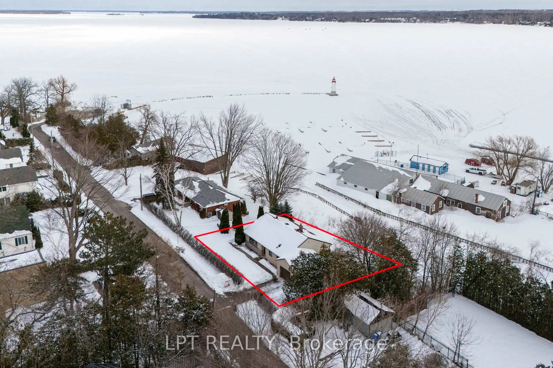 Photo 2 of 37 Malone Road, Georgina, Sutton & Jackson's Point — HOMEH