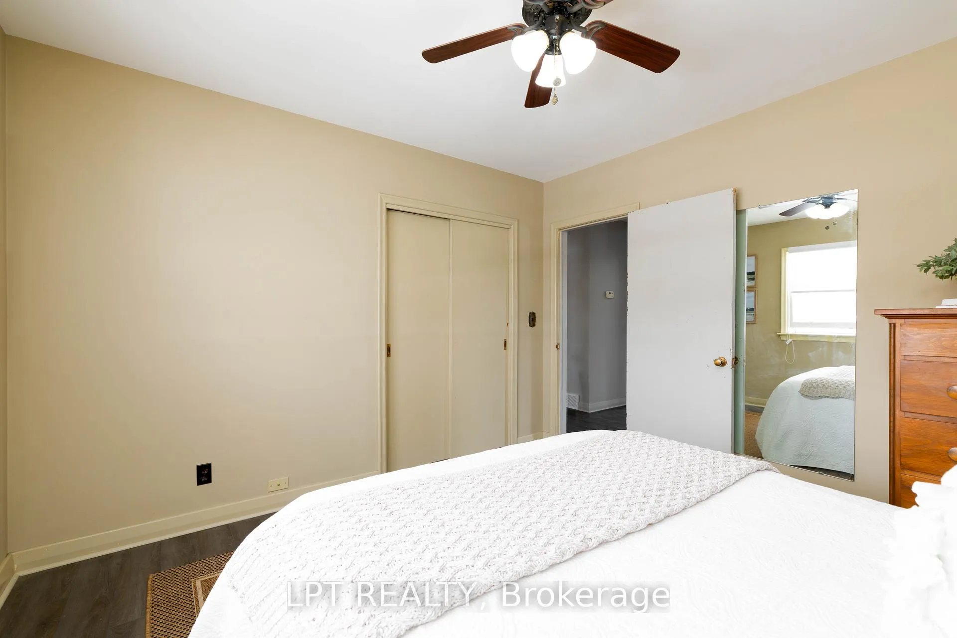 Photo 19 of 37 Malone Road, Georgina, Sutton & Jackson's Point — HOMEH