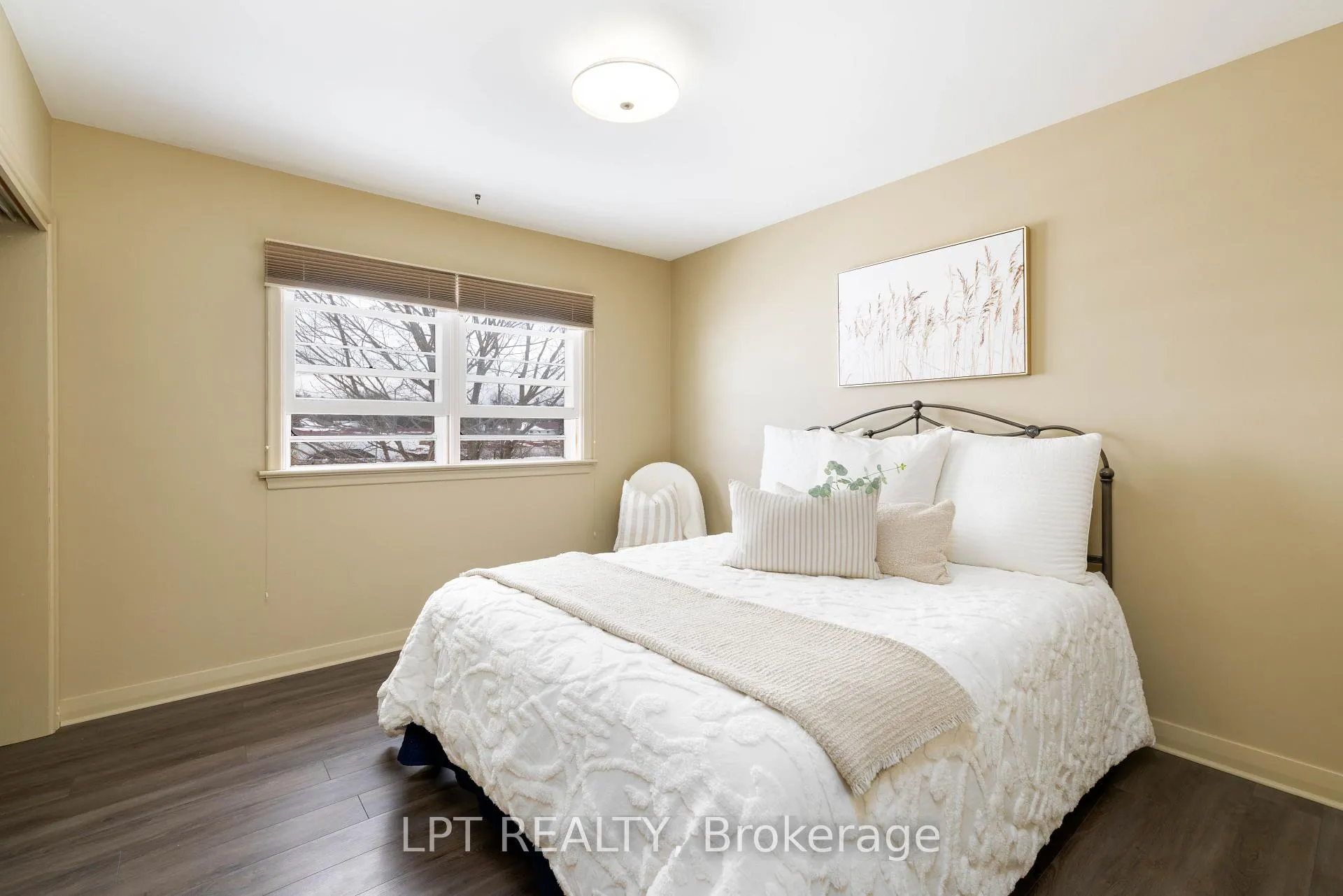 Photo 20 of 37 Malone Road, Georgina, Sutton & Jackson's Point — HOMEH