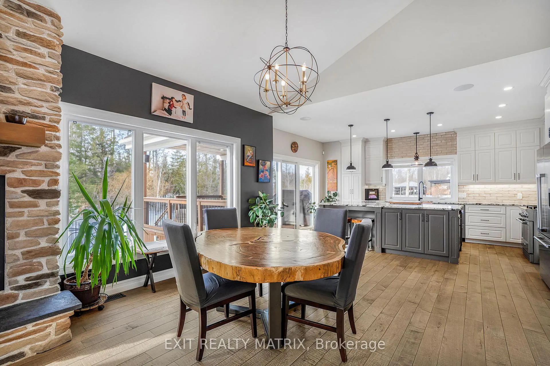 Photo 8 of 58 De La Seigneurie Street, Champlain, Champlain Twp — HOMEH