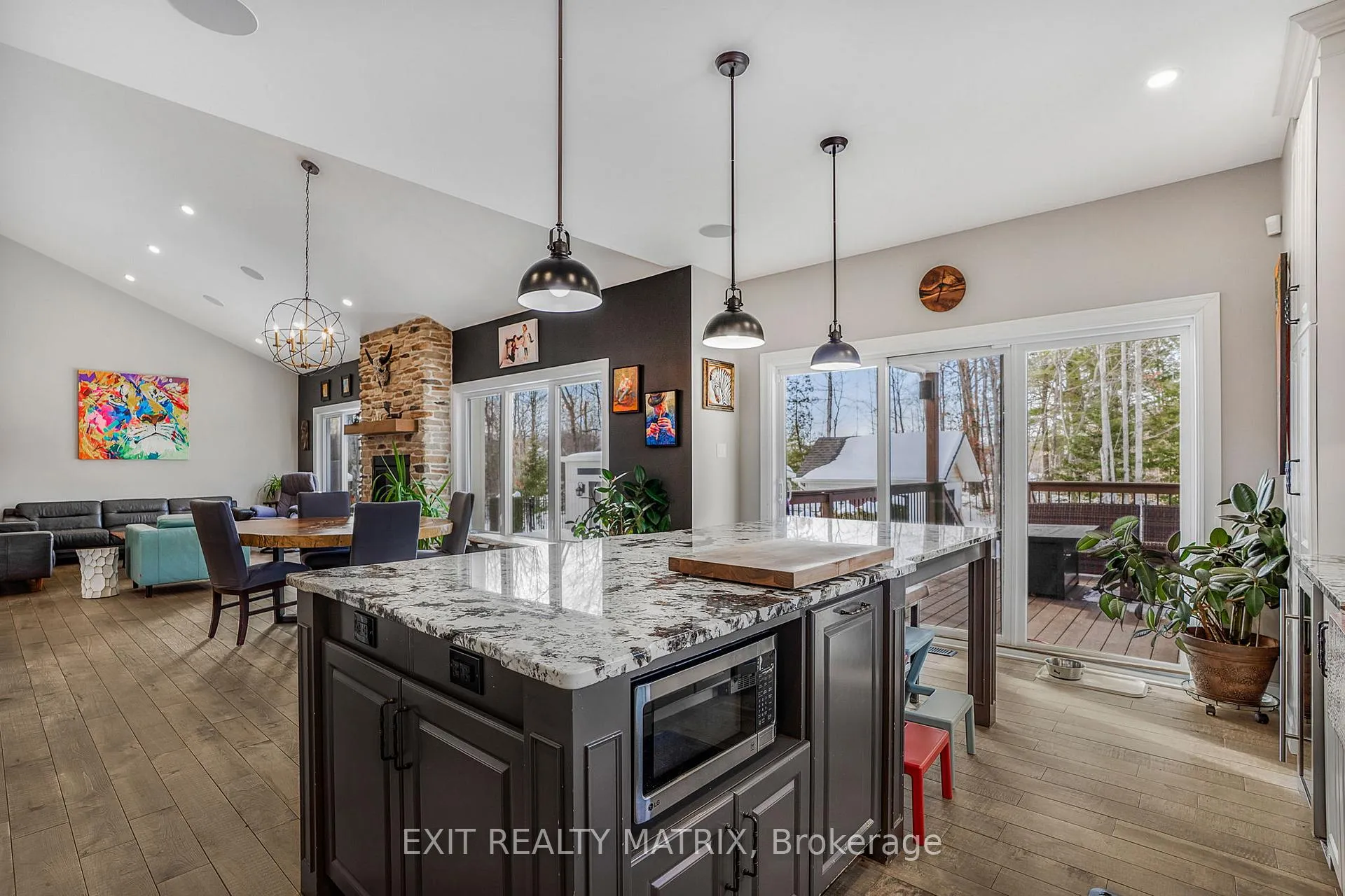Photo 11 of 58 De La Seigneurie Street, Champlain, Champlain Twp — HOMEH