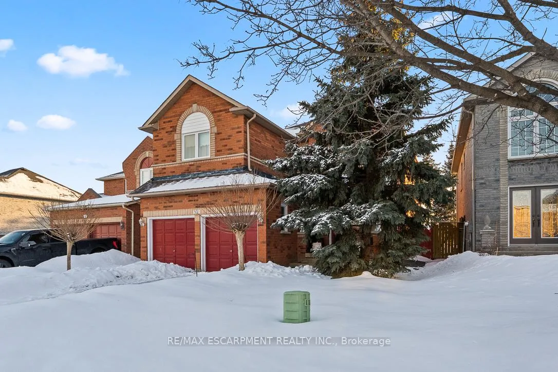 Photo 2 of 270 Cresthaven Road, Brampton, Snelgrove — HOMEH
