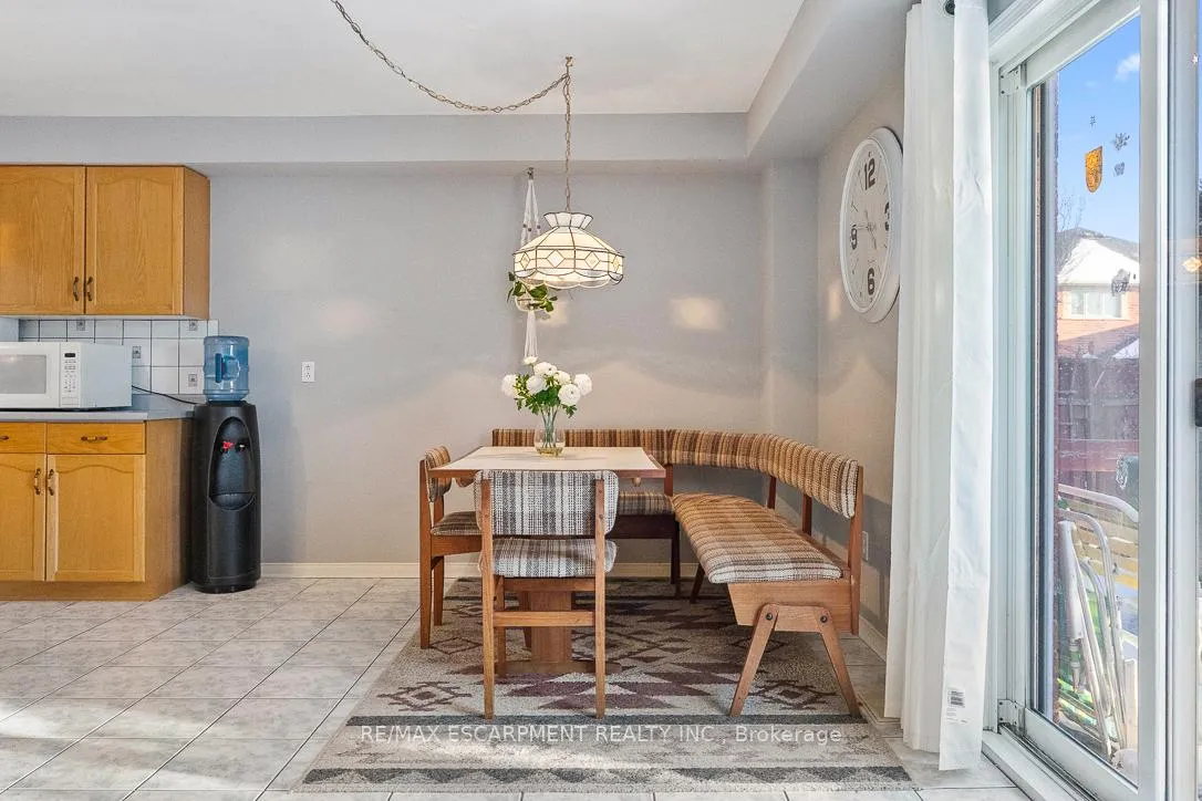 Photo 20 of 270 Cresthaven Road, Brampton, Snelgrove — HOMEH
