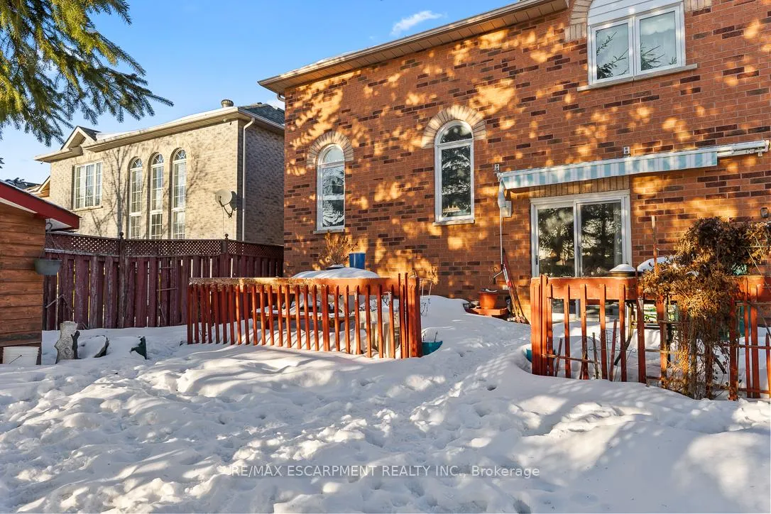 Photo 44 of 270 Cresthaven Road, Brampton, Snelgrove — HOMEH