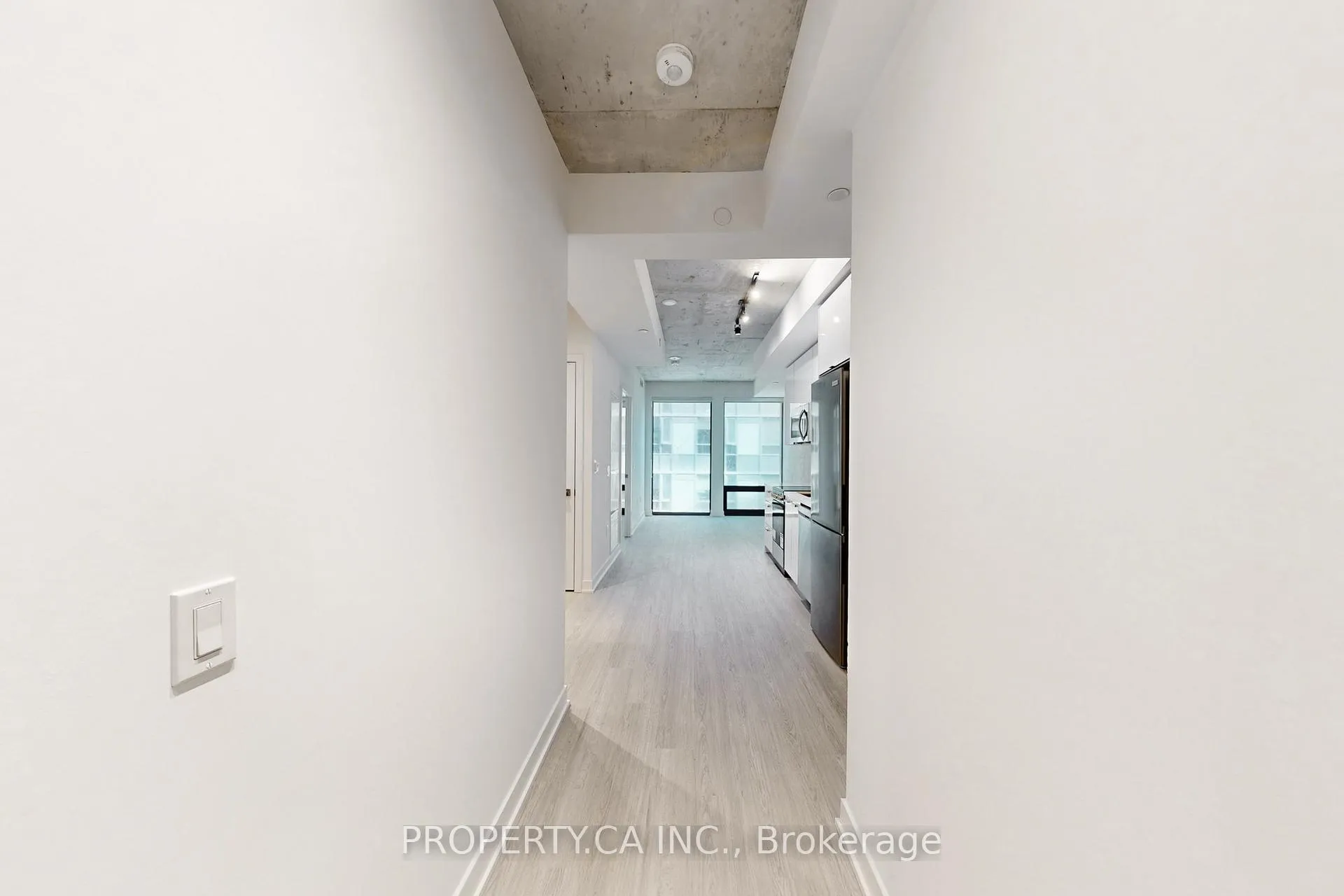 Photo 22 of Unit 401, 284 King Street E, Toronto, Moss Park — HOMEH