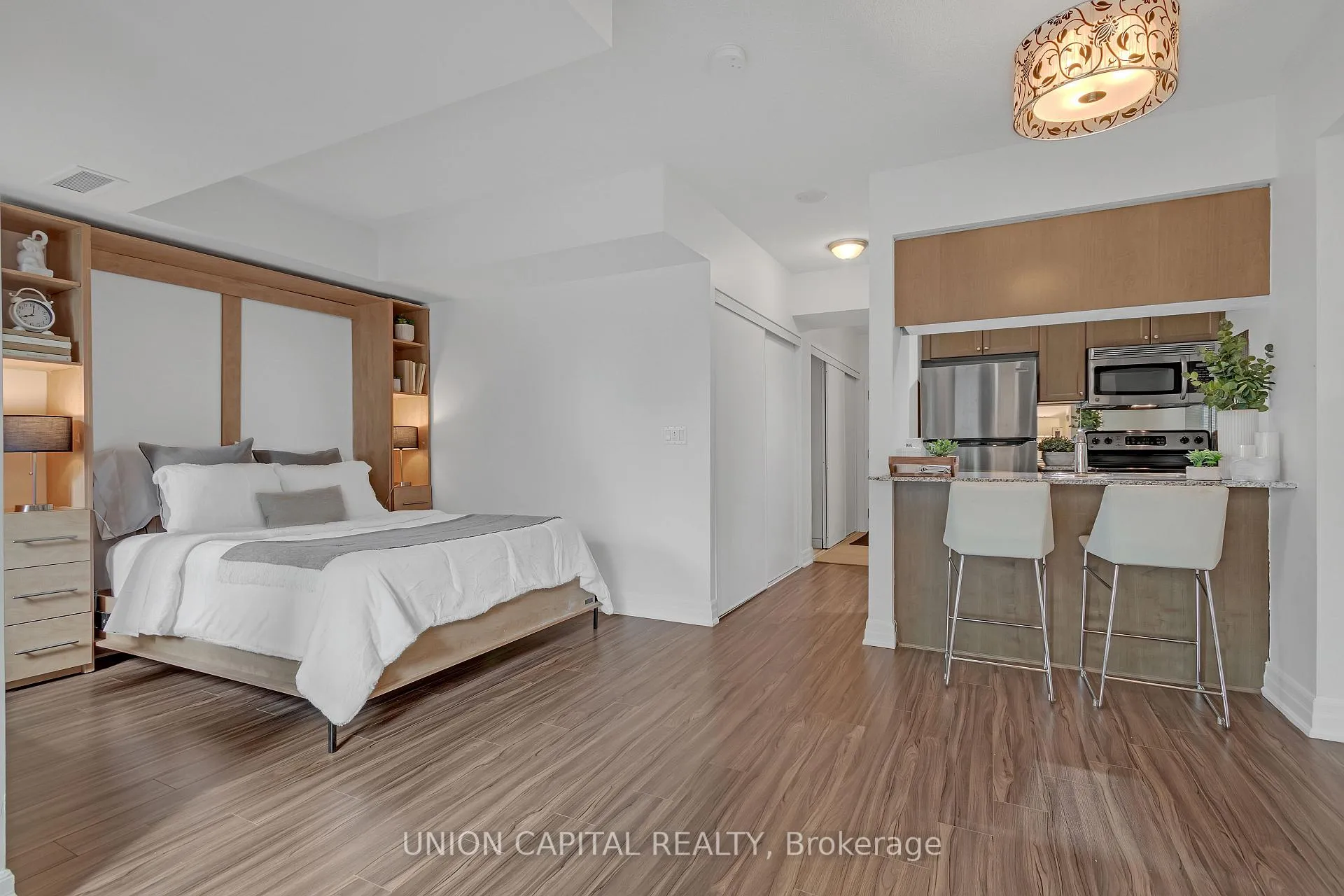 Photo 5 of Unit 310, 8 Scollard Street, Toronto, The Annex — HOMEH