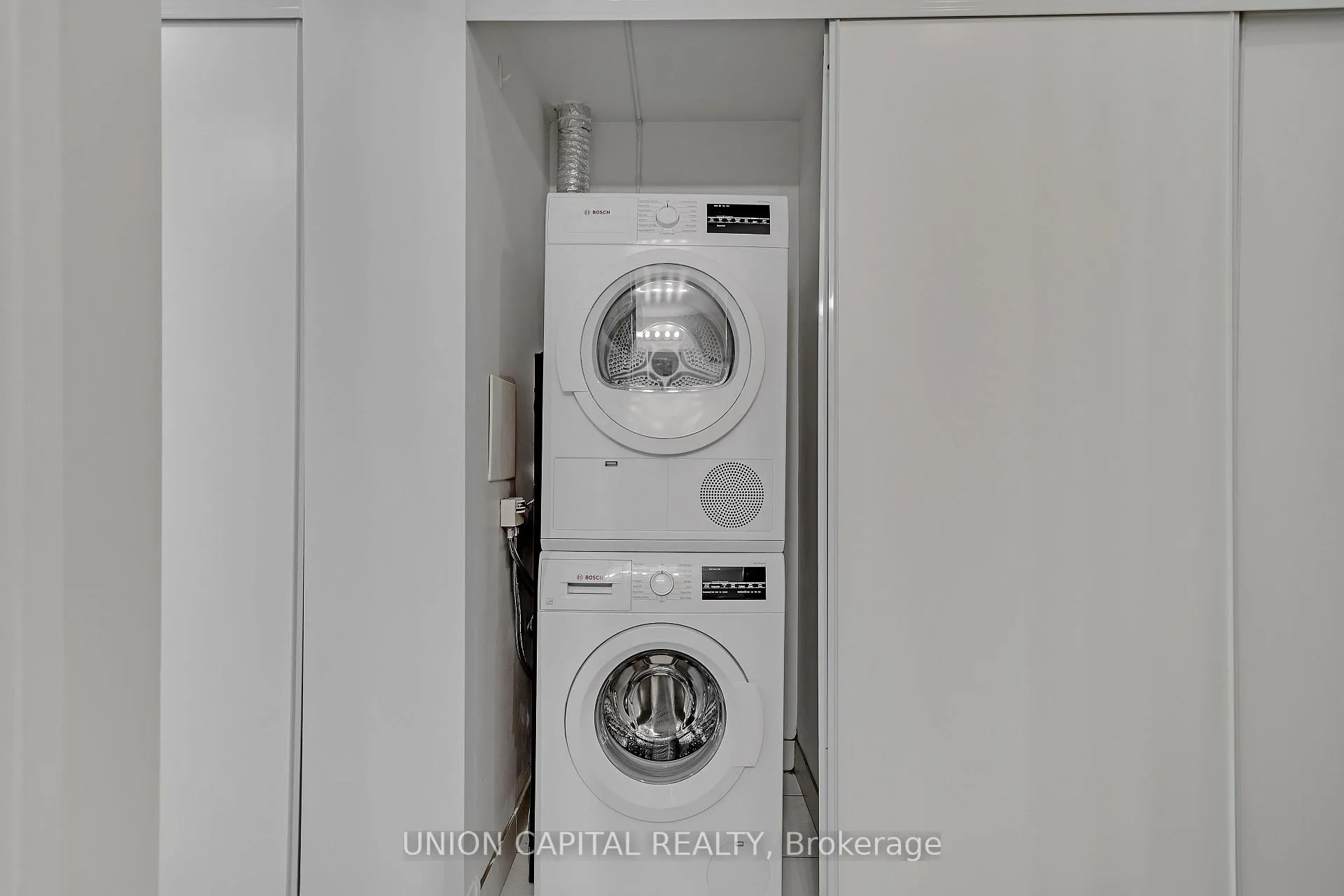 Photo 18 of Unit 310, 8 Scollard Street, Toronto, The Annex — HOMEH