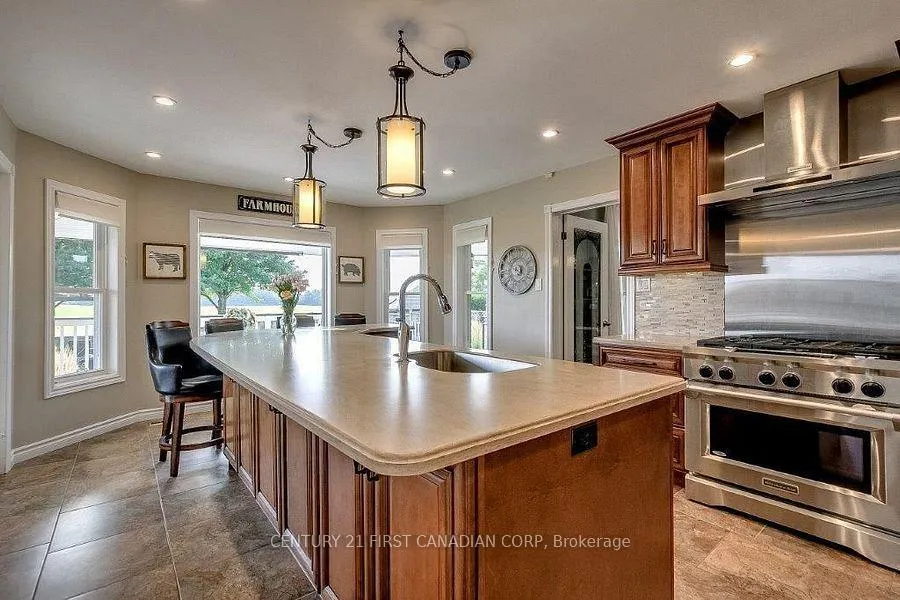 Photo 15 of 157 Wheeler Avenue, Thames Centre, Rural Thames Centre — HOMEH