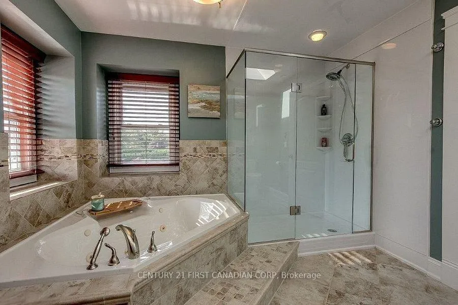 Photo 36 of 157 Wheeler Avenue, Thames Centre, Rural Thames Centre — HOMEH