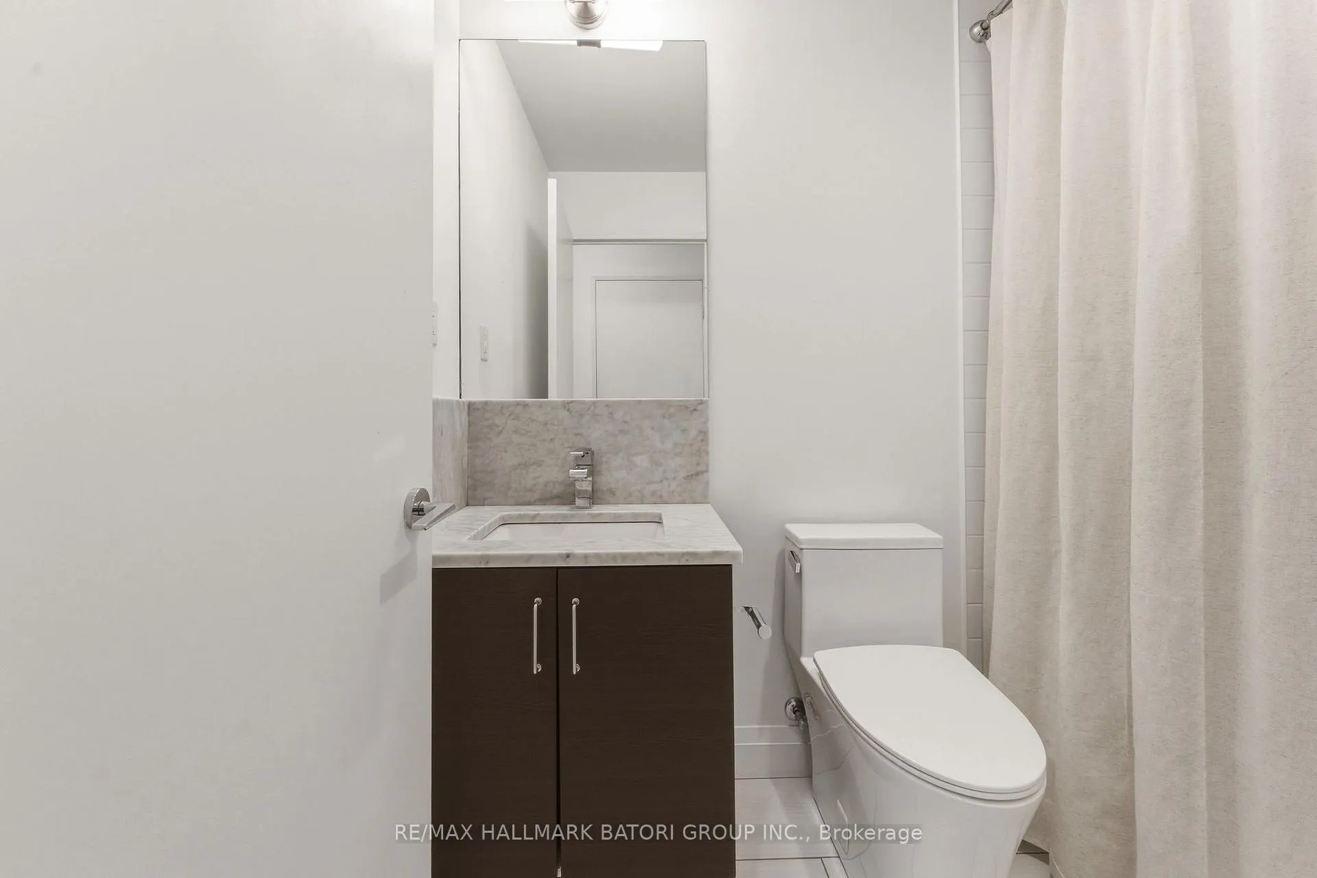 Photo 11 of Unit 1009, 83 Redpath Avenue, Toronto, Mount Pleasant West — HOMEH