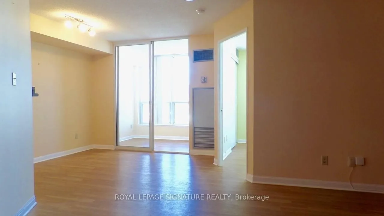 Photo 4 of Unit 2206, 24 Wellesley Street, Toronto, Bay Street Corridor — HOMEH