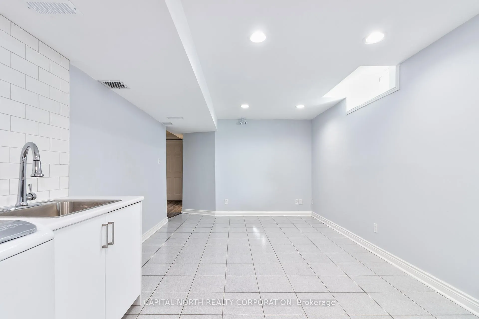 Photo 17 of 162 Longhouse Street, Vaughan, East Woodbridge — HOMEH