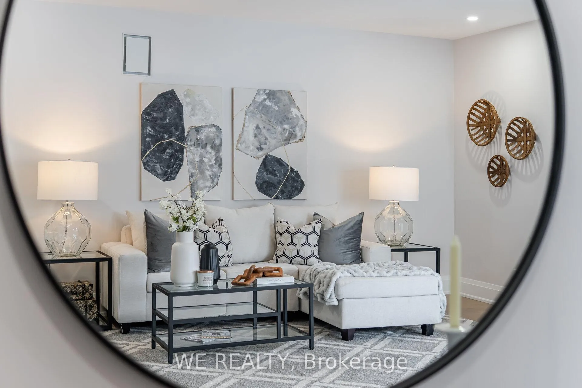 Photo 24 of 711 Hillview Crescent, Pickering, West Shore — HOMEH