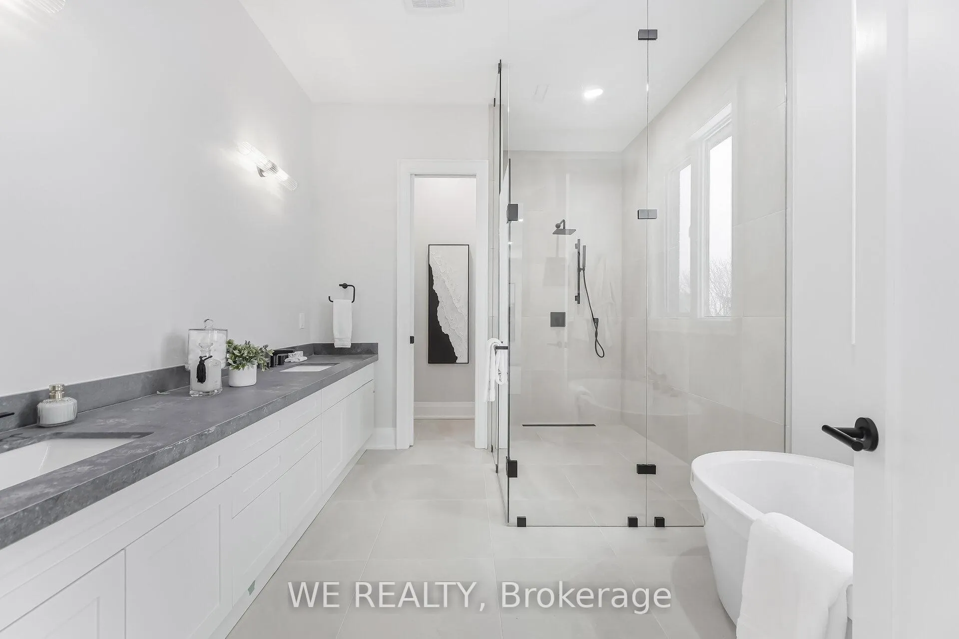 Photo 30 of 711 Hillview Crescent, Pickering, West Shore — HOMEH