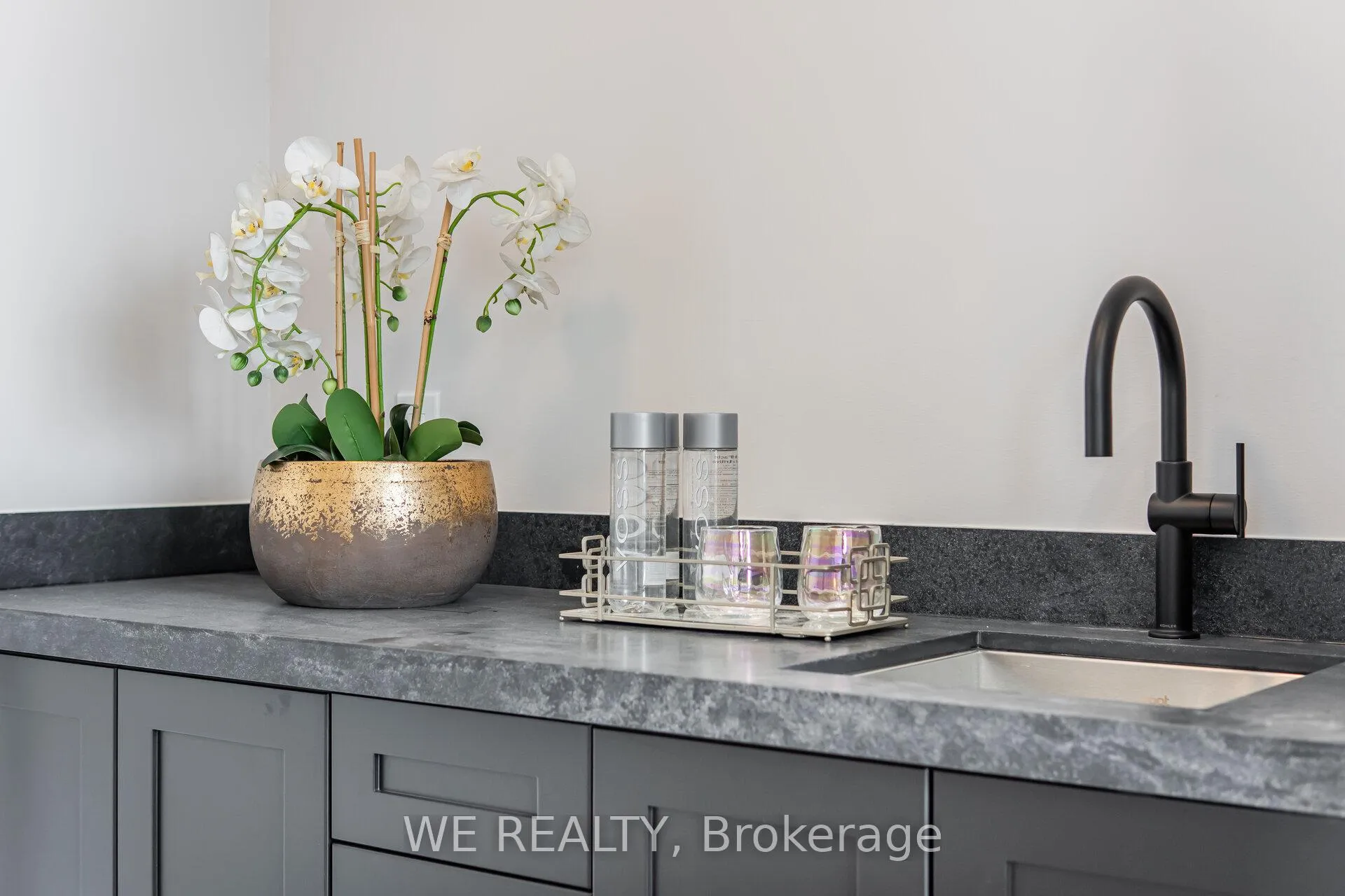 Photo 33 of 711 Hillview Crescent, Pickering, West Shore — HOMEH
