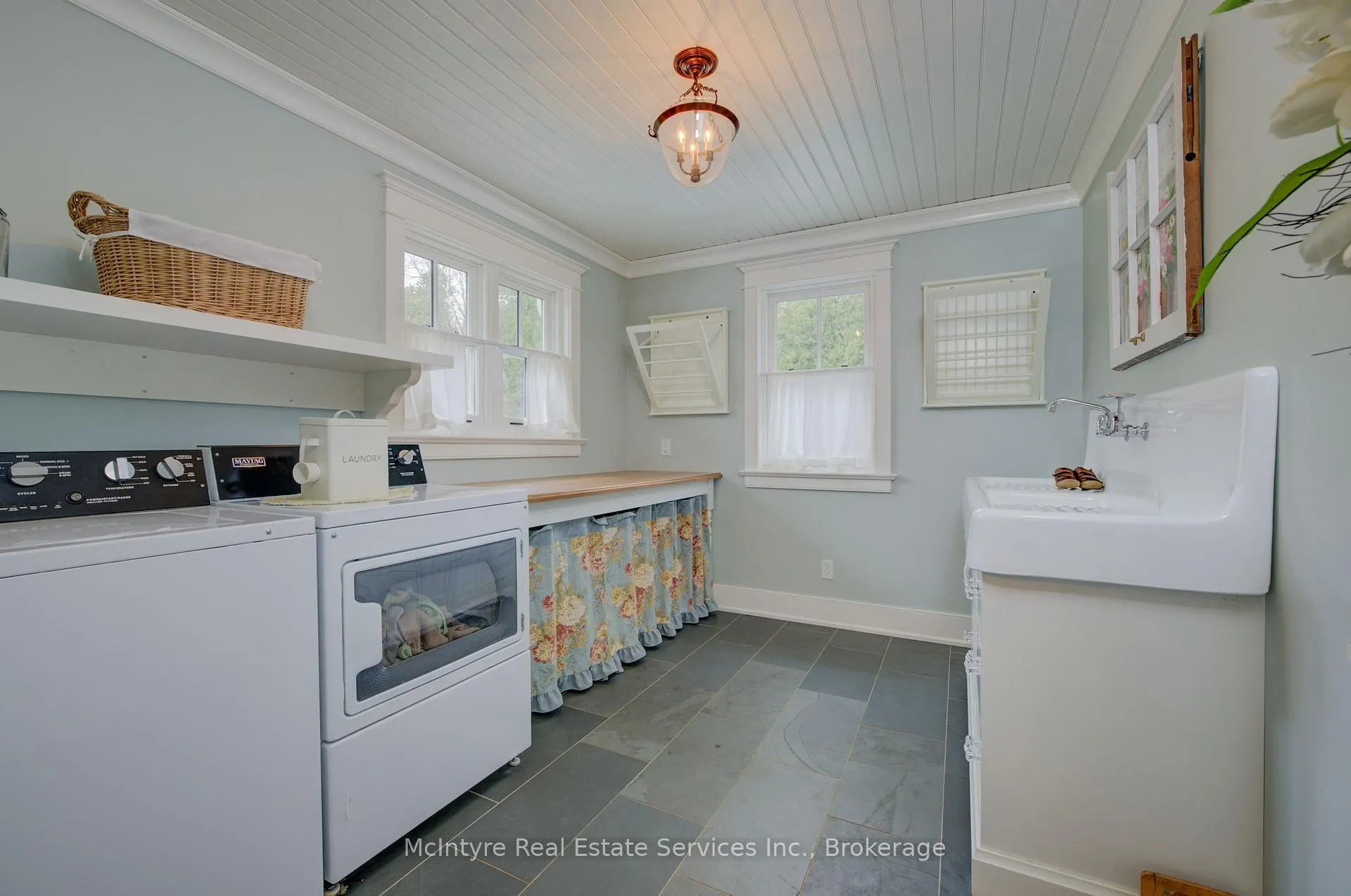 Photo 15 of 234 14th Concession Road E, Hamilton, Rural Flamborough — HOMEH