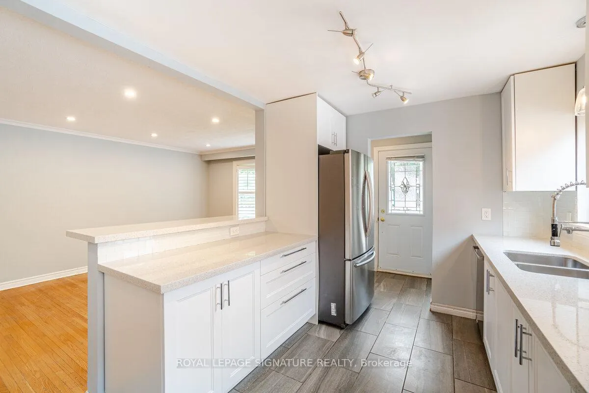 Photo 15 of Unit 1, 591 Turner Boulevard, Burlington, Shoreacres — HOMEH