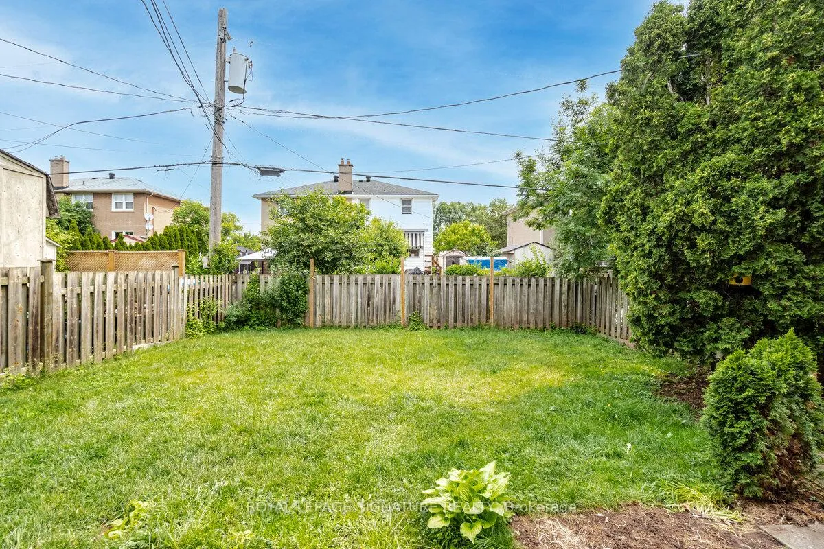 Photo 27 of Unit 1, 591 Turner Boulevard, Burlington, Shoreacres — HOMEH
