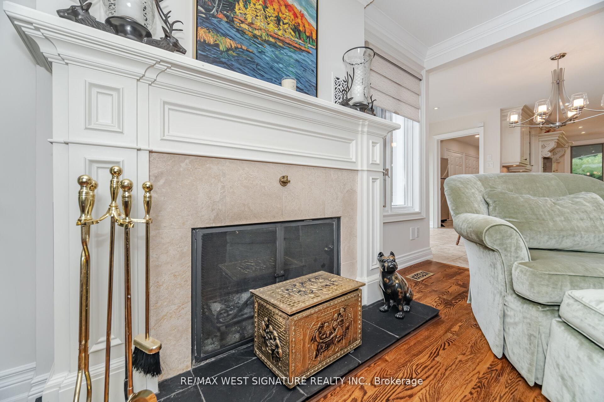 Photo 10 of 351 Dearbourne Avenue, King, King City — HOMEH