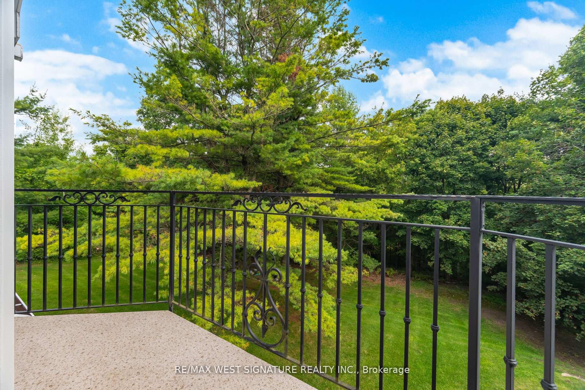 Photo 23 of 351 Dearbourne Avenue, King, King City — HOMEH