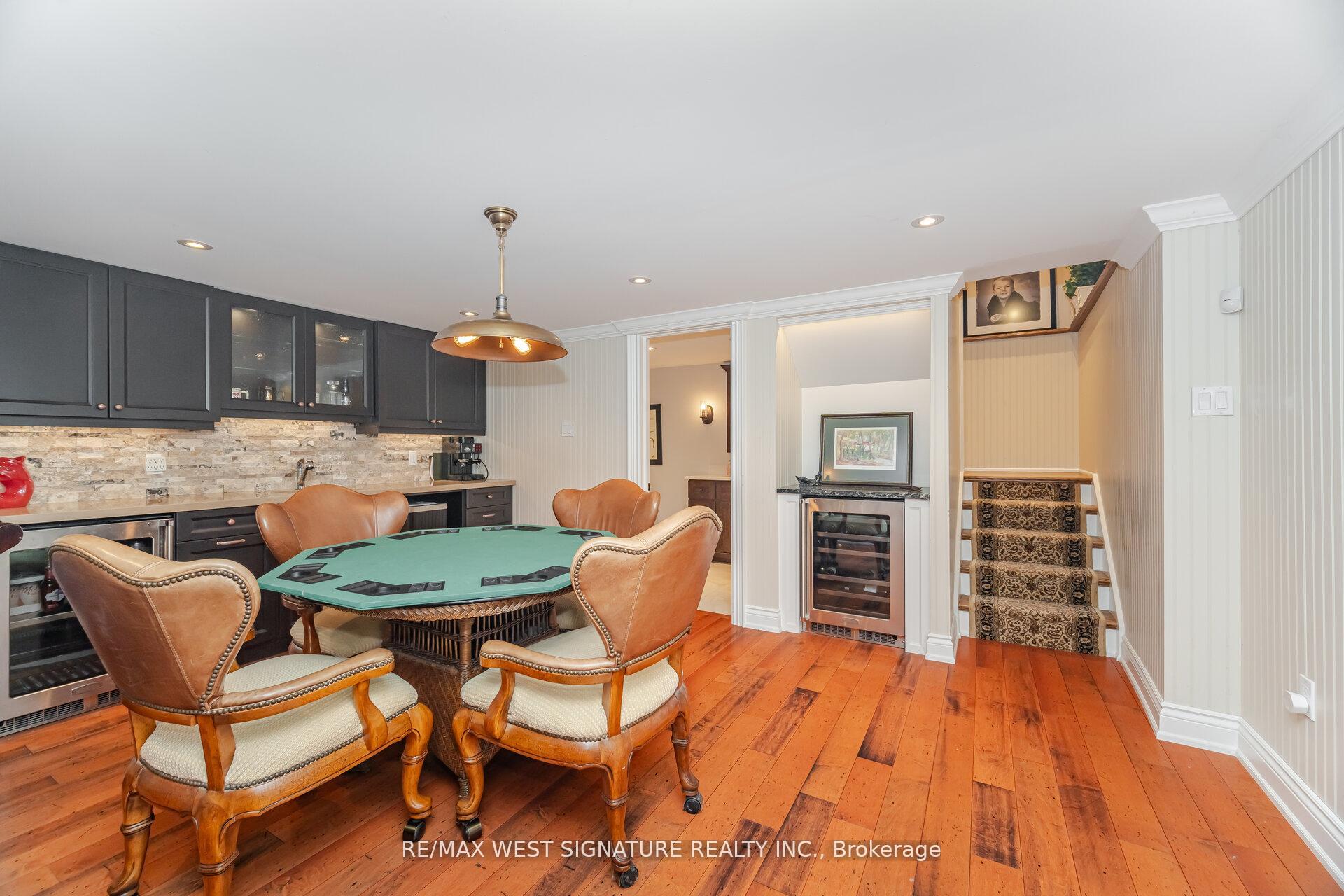 Photo 24 of 351 Dearbourne Avenue, King, King City — HOMEH