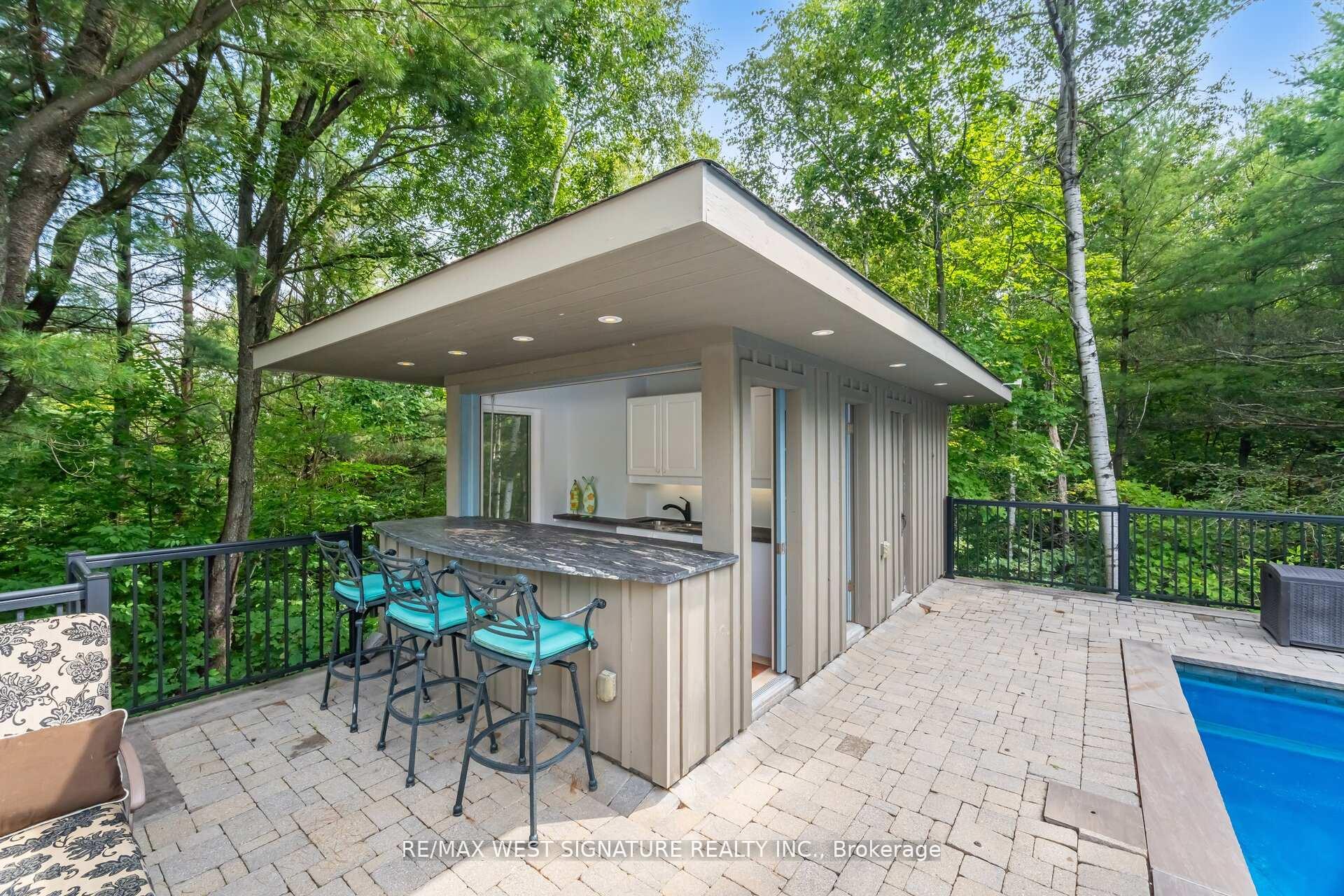 Photo 33 of 351 Dearbourne Avenue, King, King City — HOMEH