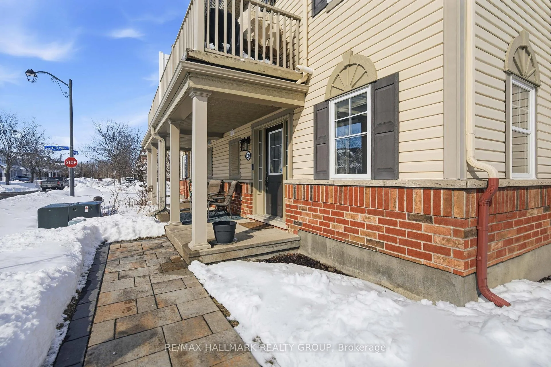 Photo 3 of 501 Sedgebrook Way, Ottawa, Stittsville (North) — HOMEH