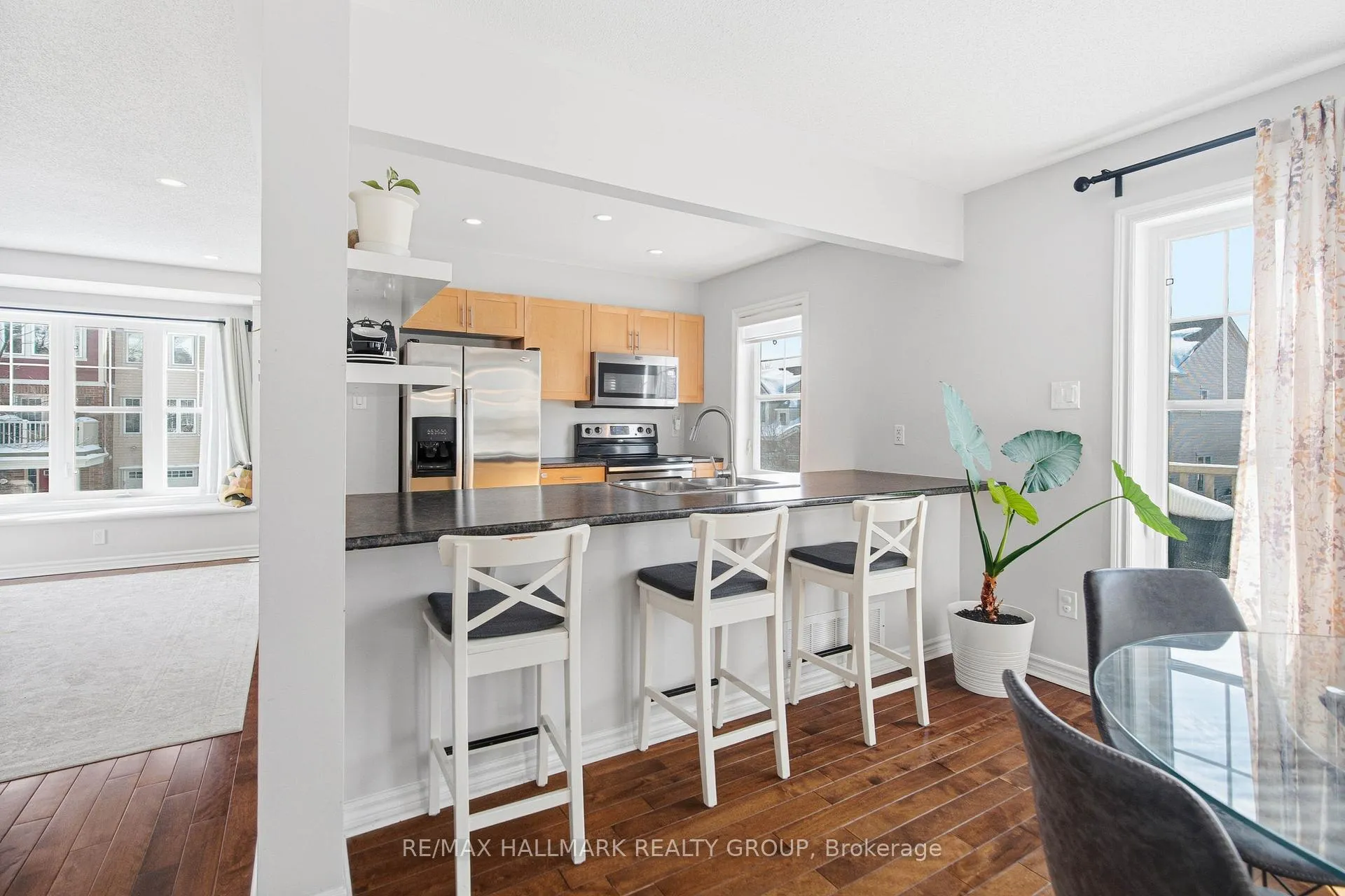 Photo 16 of 501 Sedgebrook Way, Ottawa, Stittsville (North) — HOMEH