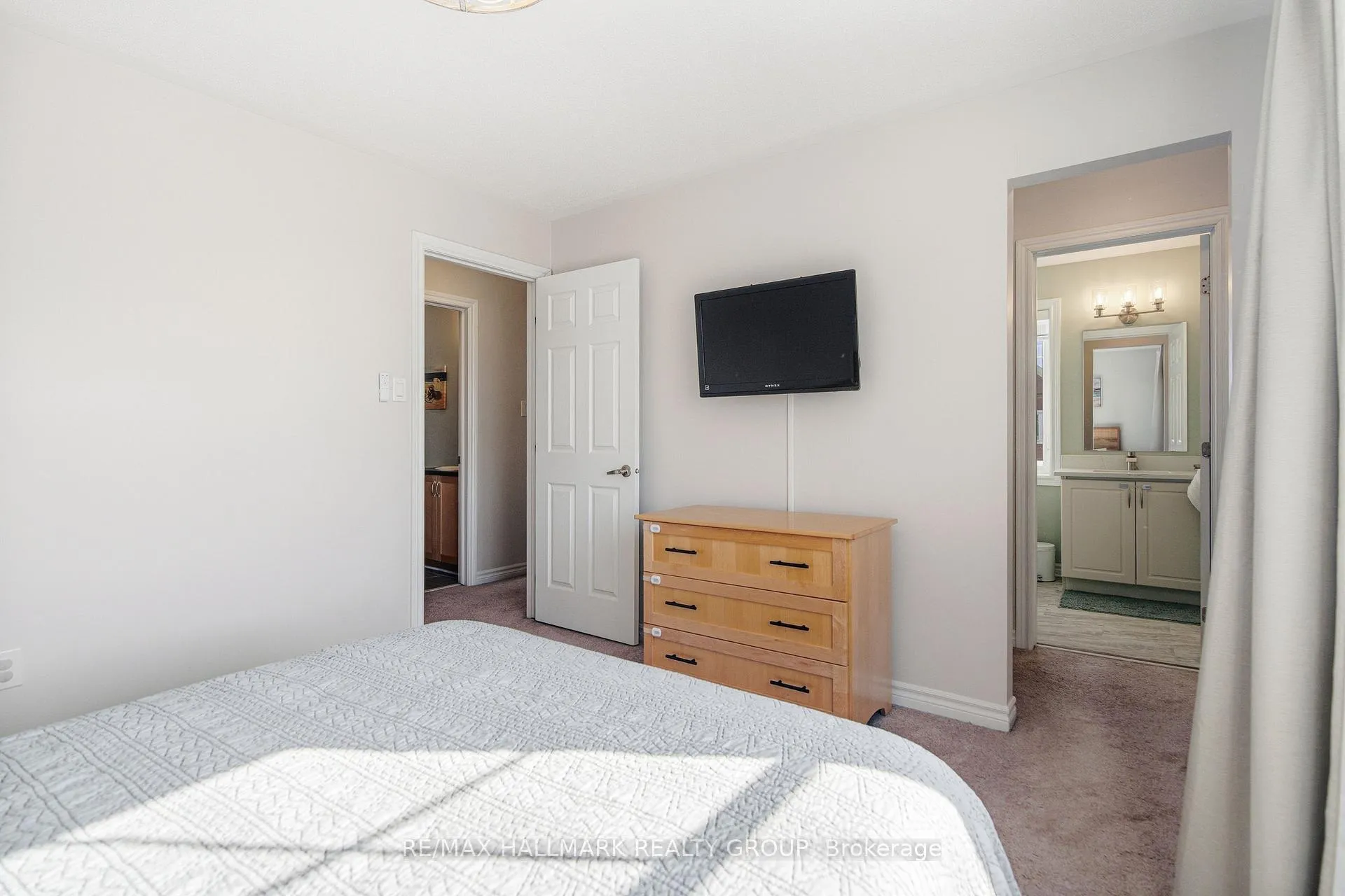 Photo 35 of 501 Sedgebrook Way, Ottawa, Stittsville (North) — HOMEH