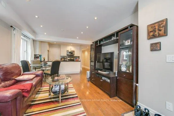 Photo 5 of Unit B, 25 Preston Place, Toronto, Lawrence Park North — HOMEH