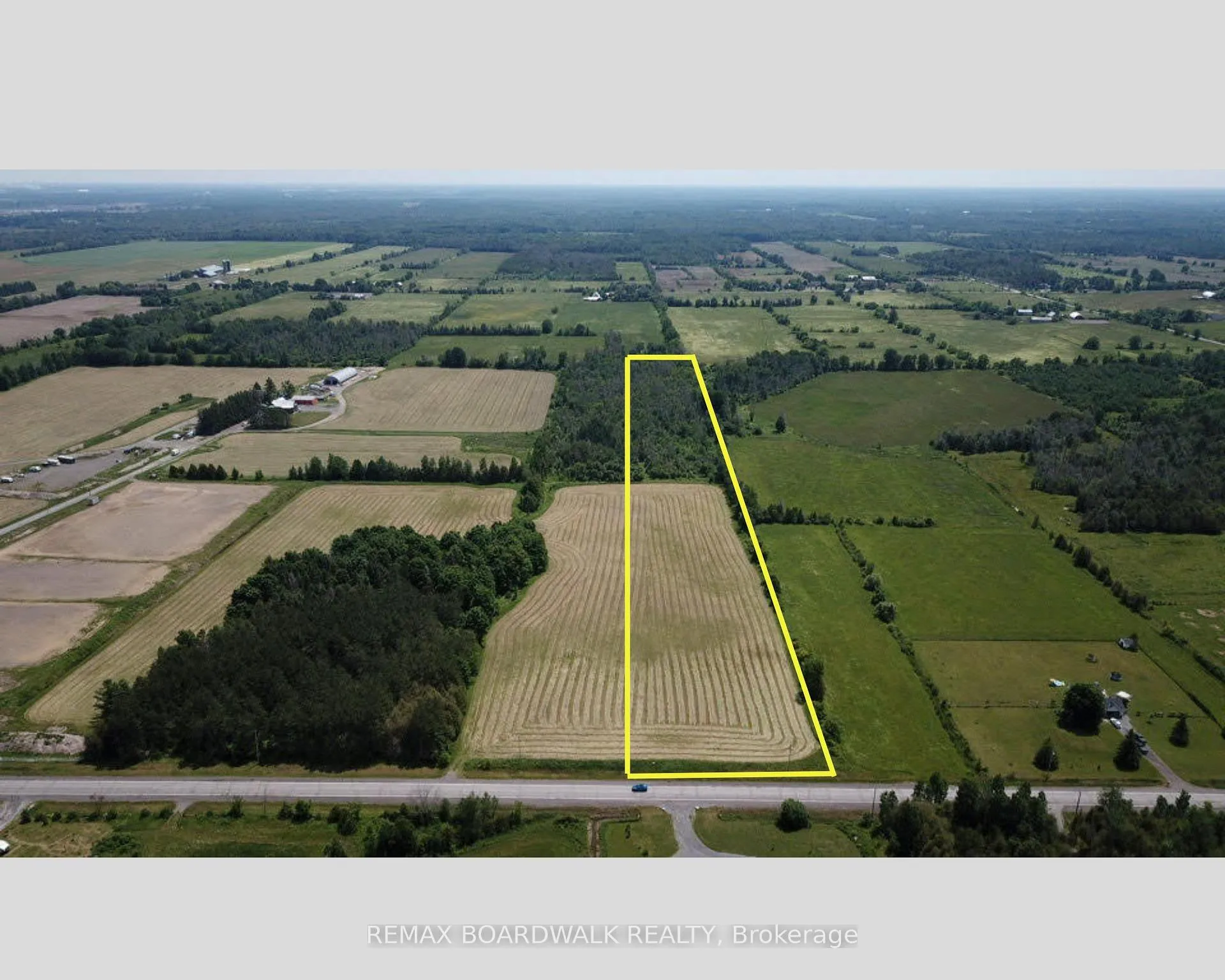 Photo 2 of 6980 Fallowfield Acres, Ottawa, Btwn Franktown Rd. & Fallowfield Rd. — HOMEH