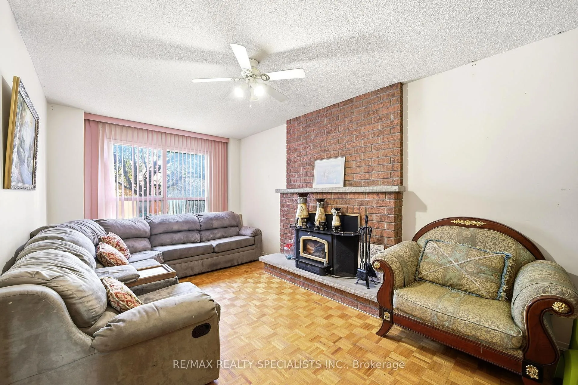 Photo 6 of 198 Vodden Street W, Brampton, Brampton West — HOMEH
