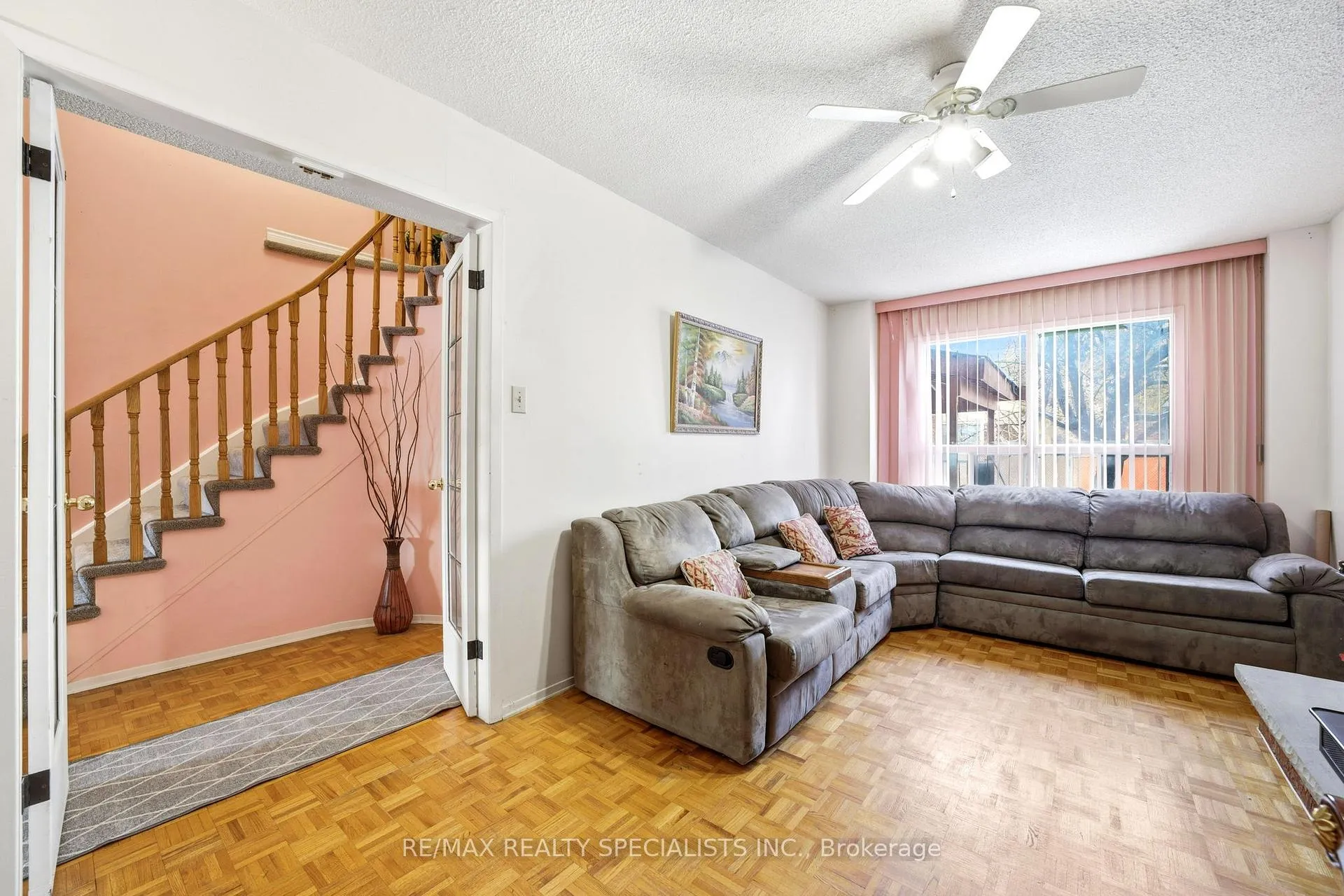 Photo 7 of 198 Vodden Street W, Brampton, Brampton West — HOMEH