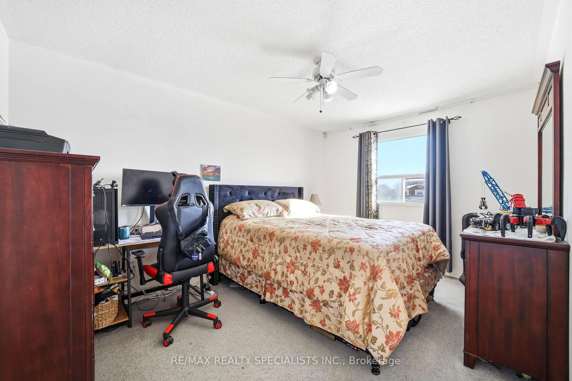Photo 12 of 198 Vodden Street W, Brampton, Brampton West — HOMEH