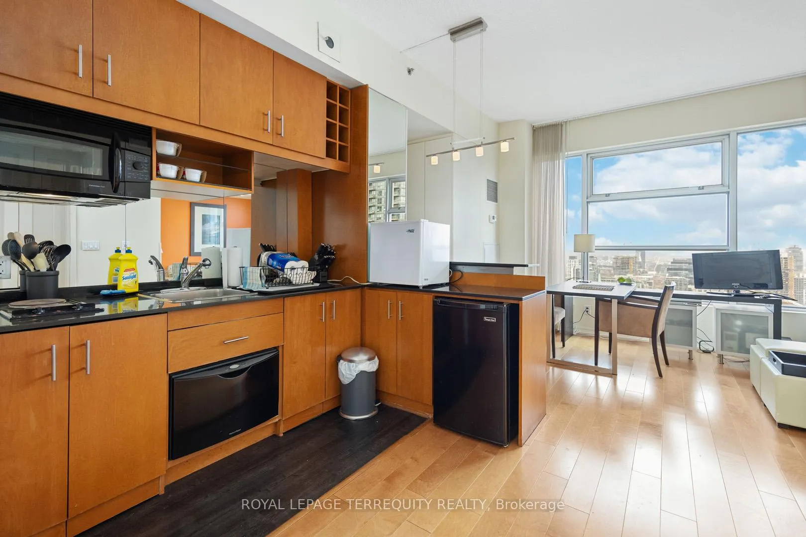 Photo 13 of Unit 3104, 1 King Street W, Toronto, Bay Street Corridor — HOMEH