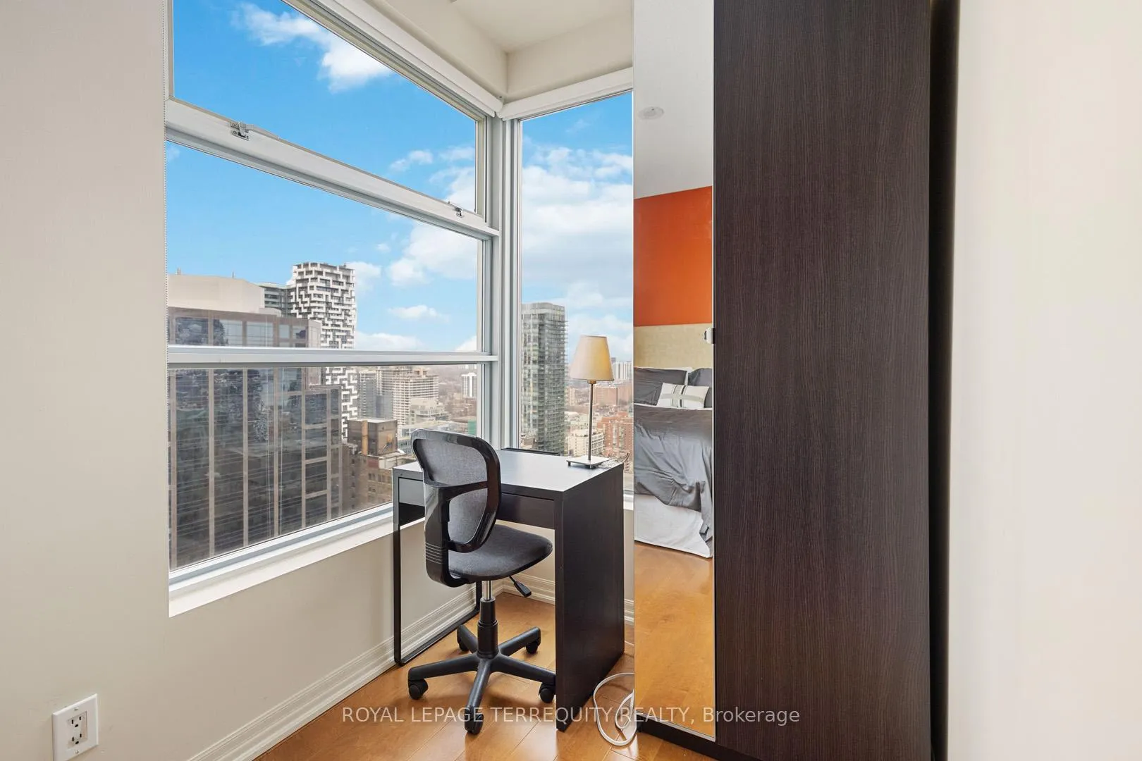 Photo 25 of Unit 3104, 1 King Street W, Toronto, Bay Street Corridor — HOMEH
