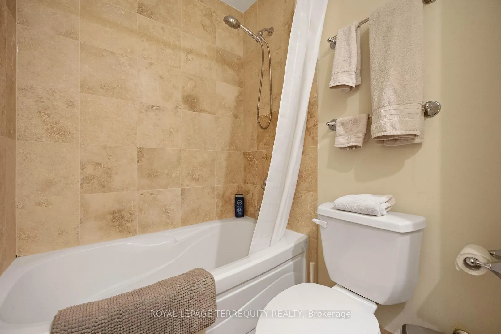 Photo 27 of Unit 3104, 1 King Street W, Toronto, Bay Street Corridor — HOMEH
