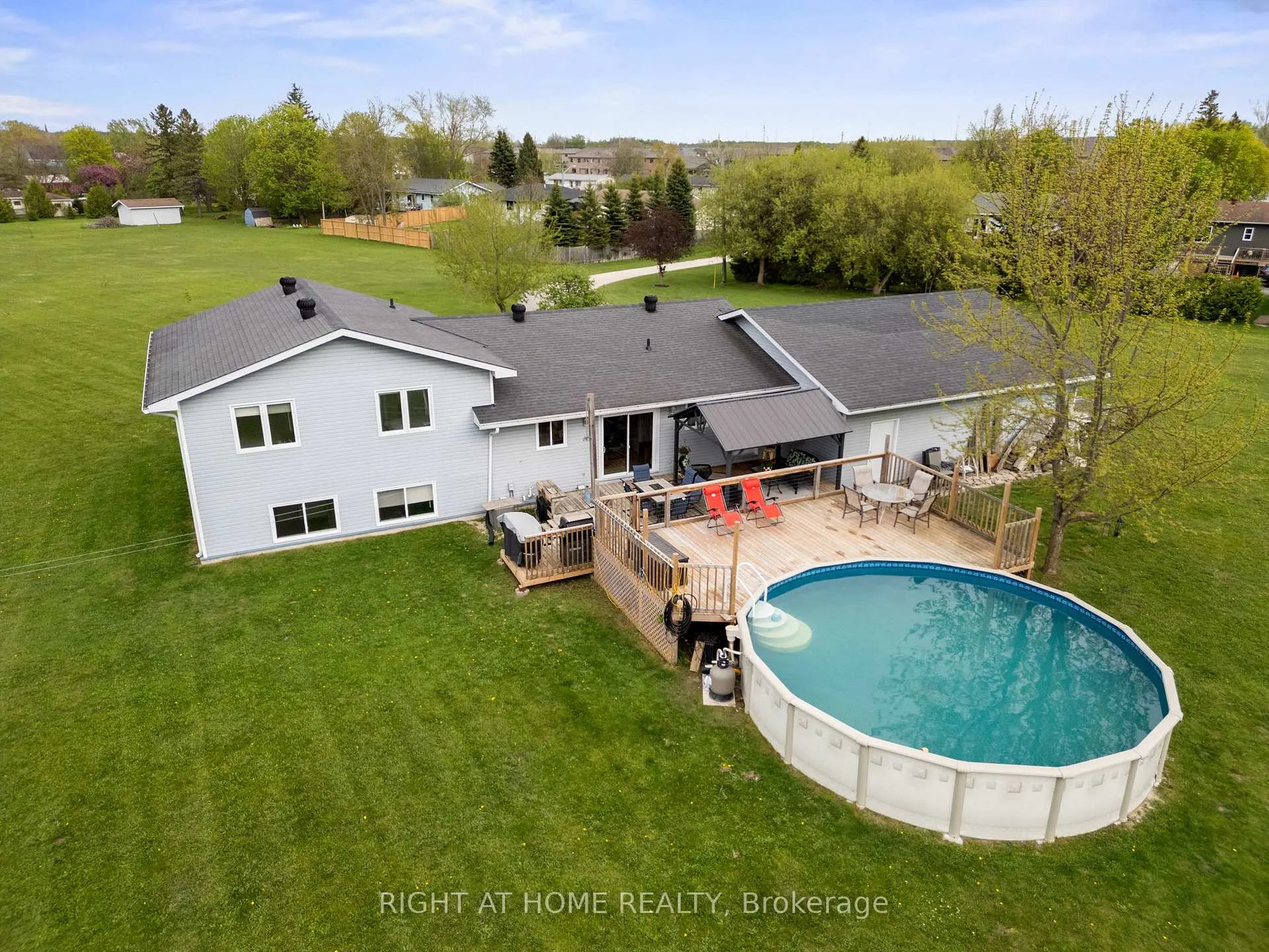 Photo 29 of 7544 County Road 91, Clearview, Stayner — HOMEH