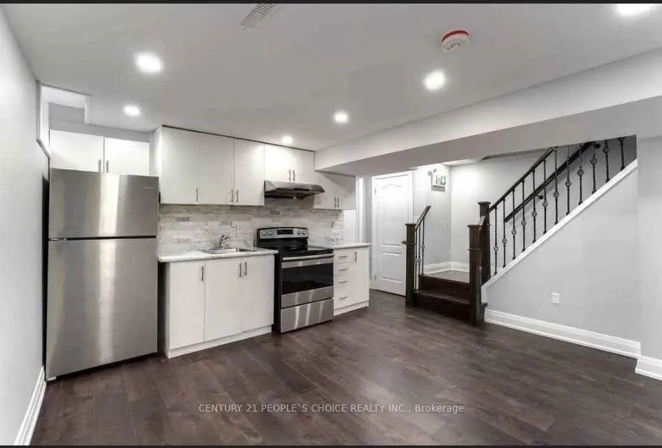 Photo 3 of 62 Aurora (Basement) Place, Brampton, Heart Lake West — HOMEH