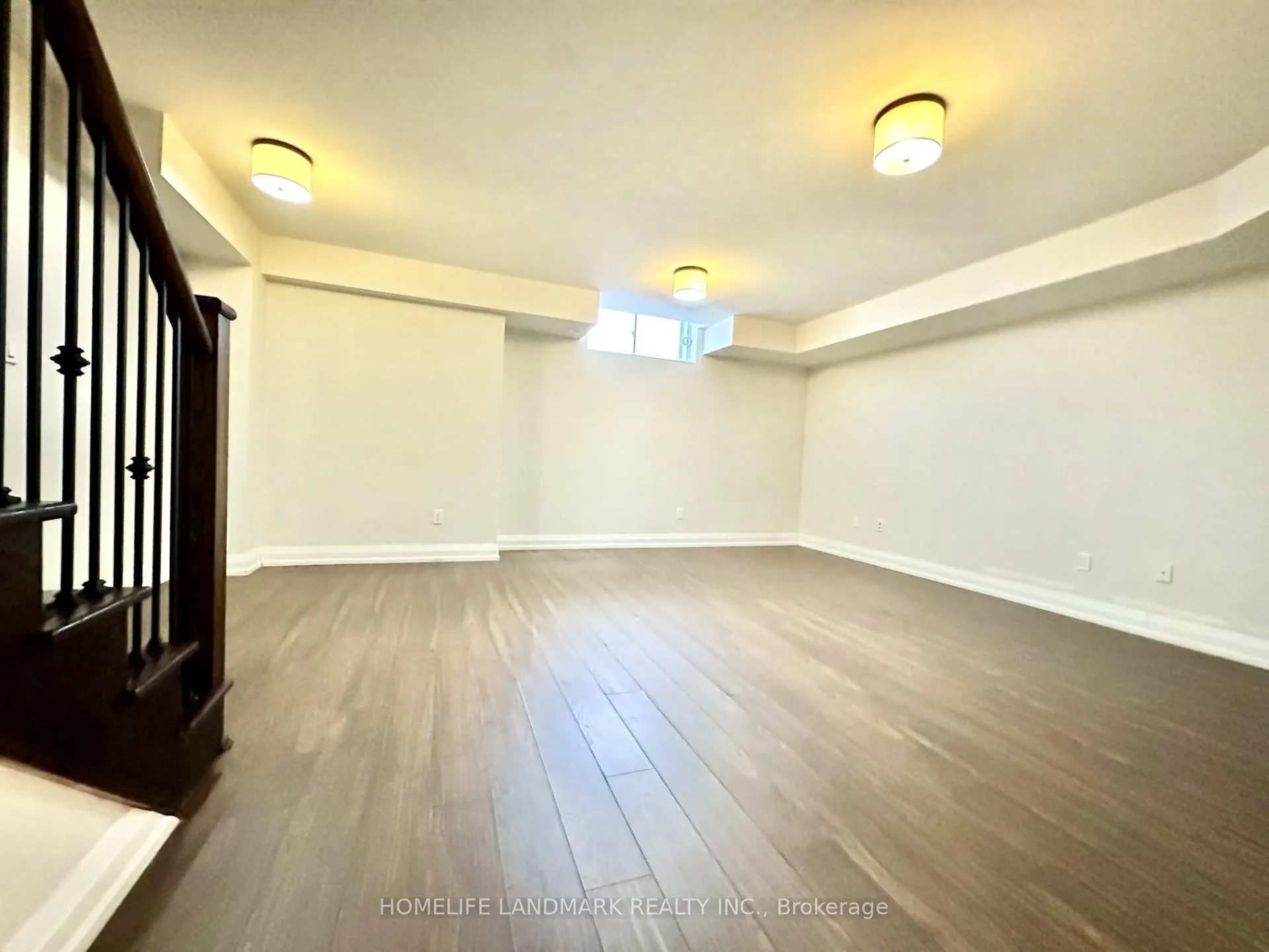 Photo 16 of 87 Village Parkway, Markham, Unionville — HOMEH