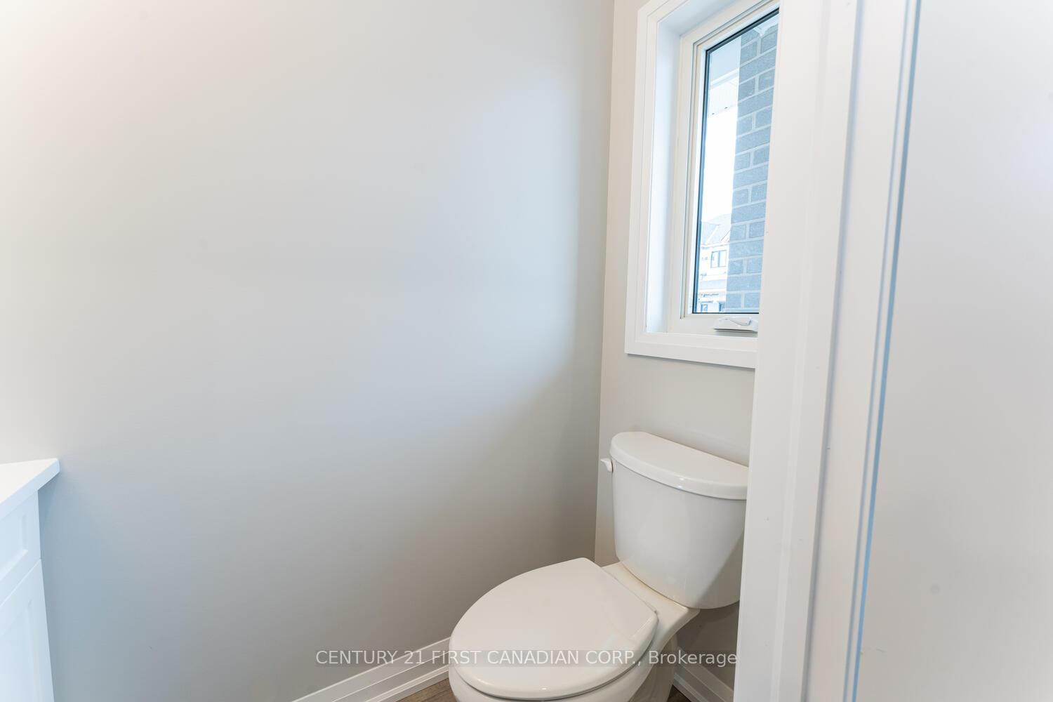 Photo 10 of Unit 7, 17 Nicholson Street, Lucan Biddulph, Lucan — HOMEH