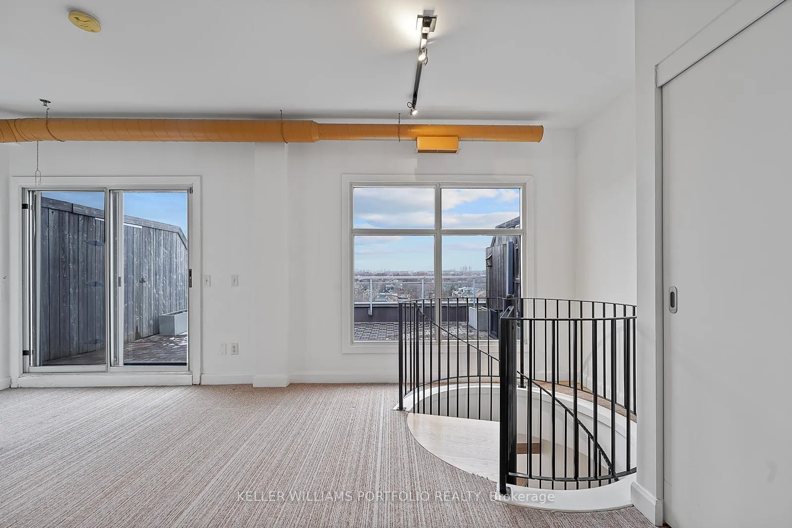 Photo 27 of Unit PH21, 993 Queen Street W, Toronto, Niagara — HOMEH