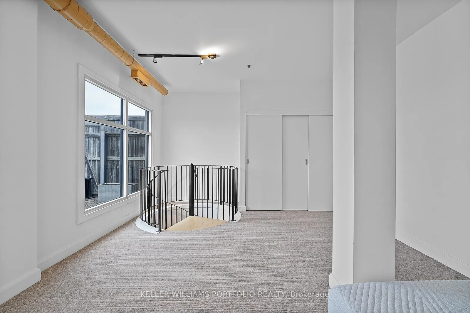 Photo 29 of Unit PH21, 993 Queen Street W, Toronto, Niagara — HOMEH